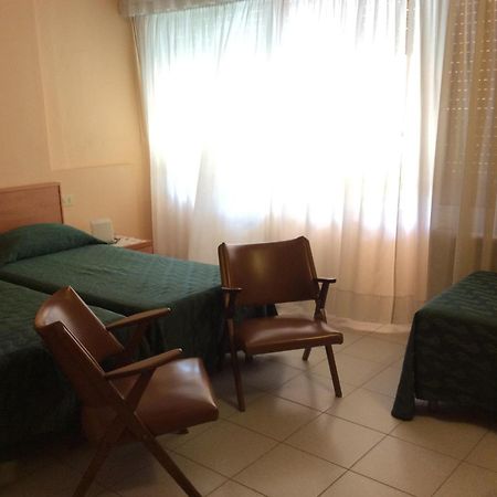 Hotel Le Ginestre Camaiore Bagian luar foto